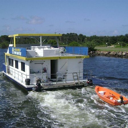 Boyds Bay Houseboat Holidays Hotel Tweed Heads Exterior photo