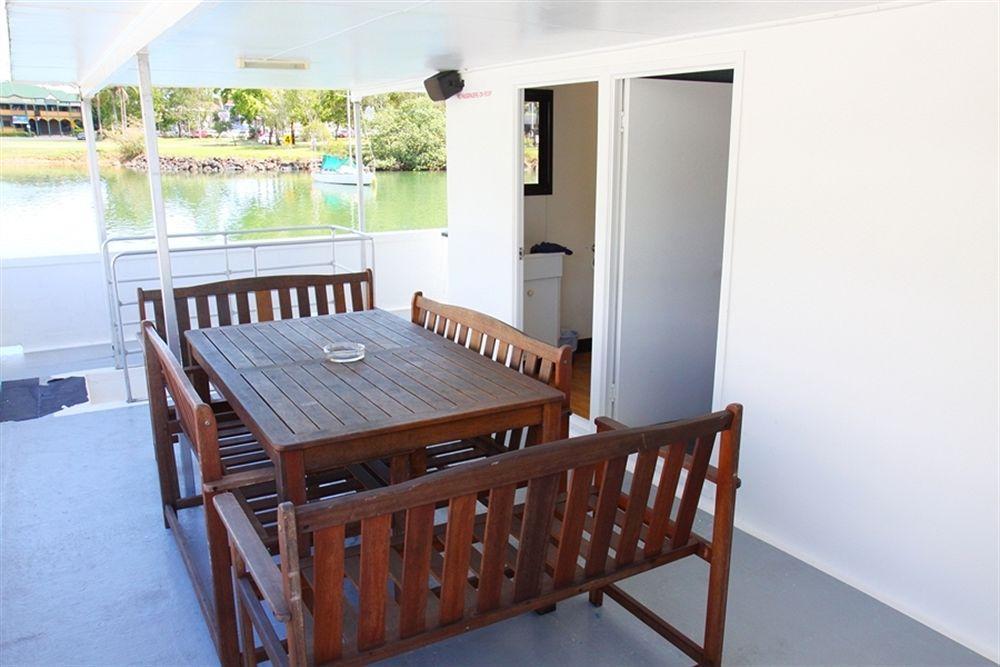 Boyds Bay Houseboat Holidays Hotel Tweed Heads Exterior photo